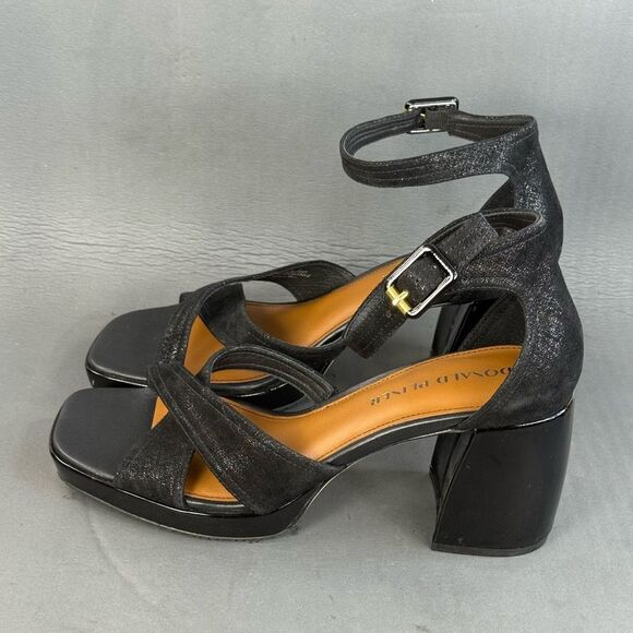 Donald Pliner Women's Ankle Strap High Heel Sandals shoes size 9 new without box - Picture 3 of 9